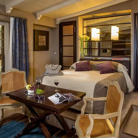 The Spagna By The Goodnight Company Rome