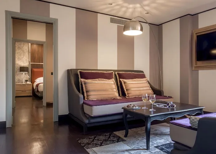 The Spagna By The Goodnight Company * Ρώμη